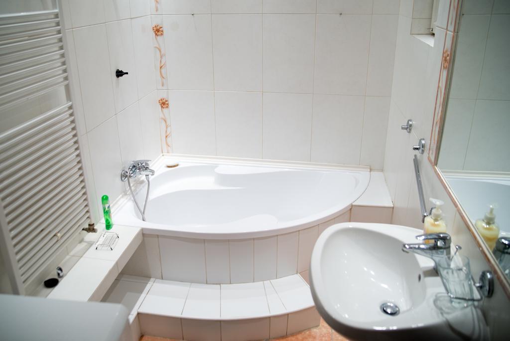 Jokai Ter Apartment Budapest Luaran gambar