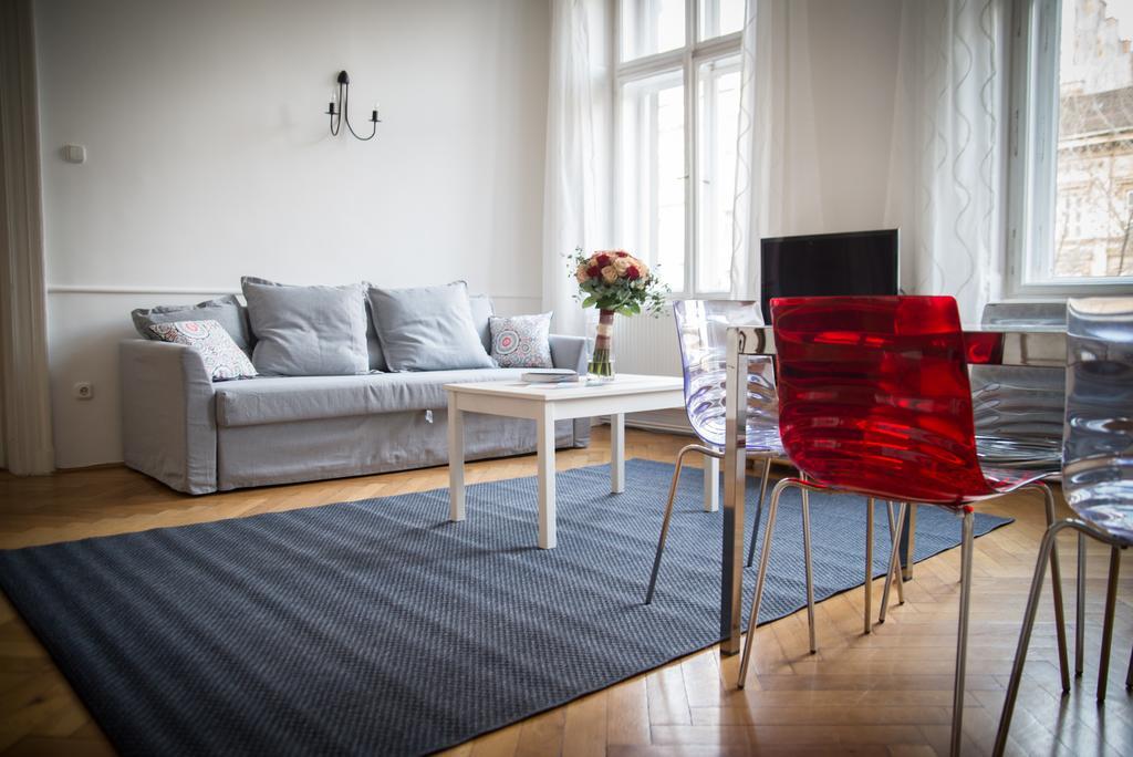 Jokai Ter Apartment Budapest Luaran gambar